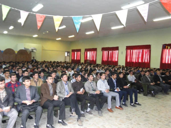 برگزاری نشست صمیمی مسئولین هسته گزینش استان با دانشجویان پردیس شهید رجایی ارومیه