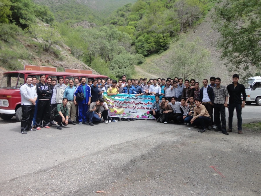 برگزاری اردوی فرهنگی و سیاحتی بمناسبت گرامیداشت هفته آموزش