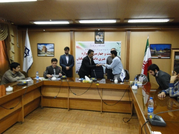 مراسم تجلیل از نفرات برتر مرحله استانی جشنواره های فرهنگی و هنری