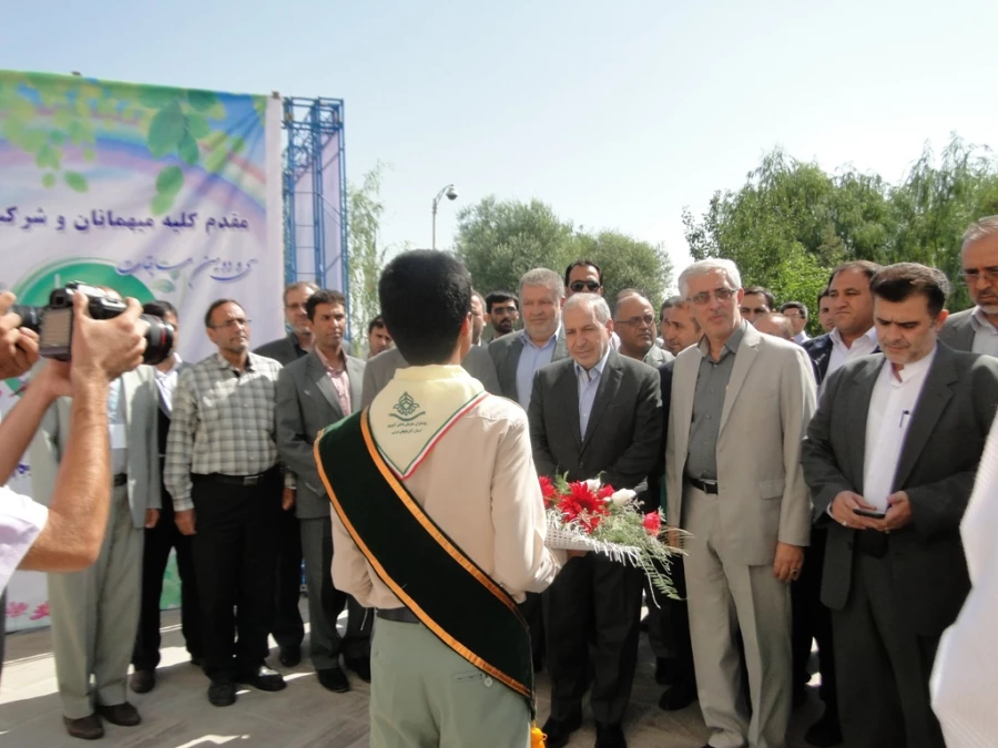 اختتامییه مسابقات قرآن و عترت دانش آموزان کشور