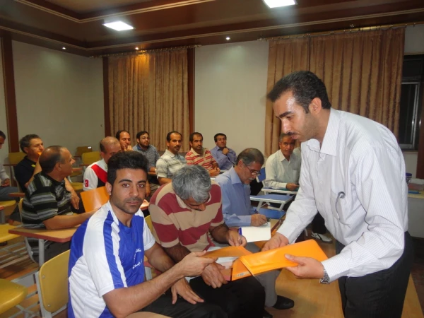 قرعه کشی تیمهای حاضر در مسابقات