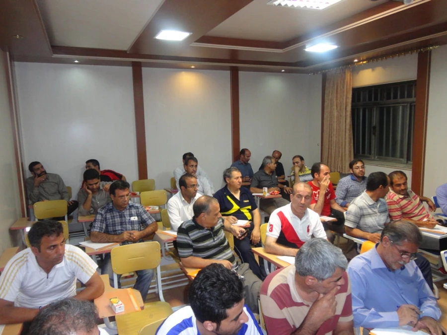 قرعه کشی تیمهای حاضر در مسابقات