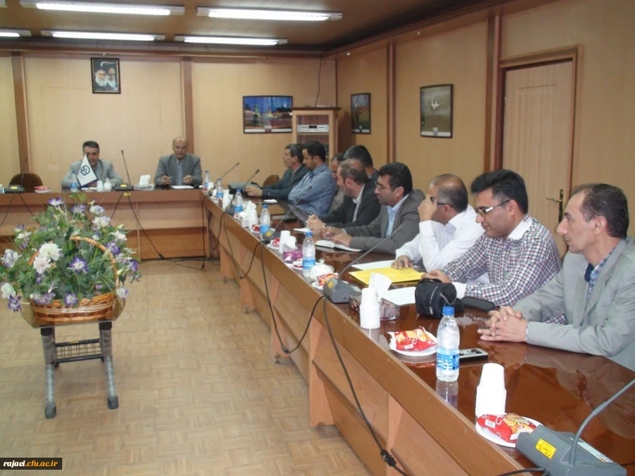 اولین جلسه شورای آموزشی اعضای هیات علمی ، مدرسین و اساتید مدعو