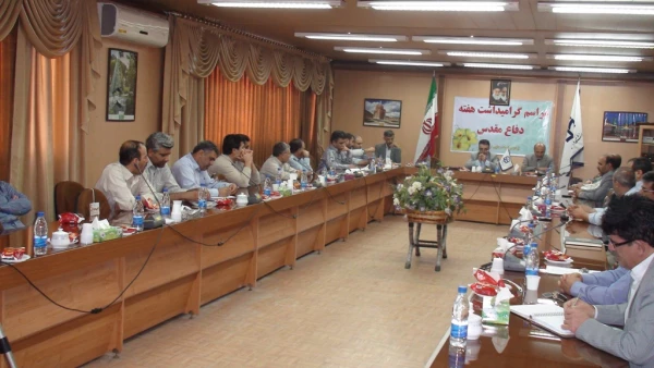 مراسم تجلیل از کارکنان ایثارگر پردیس شهید رجایی آذربایجان غربی