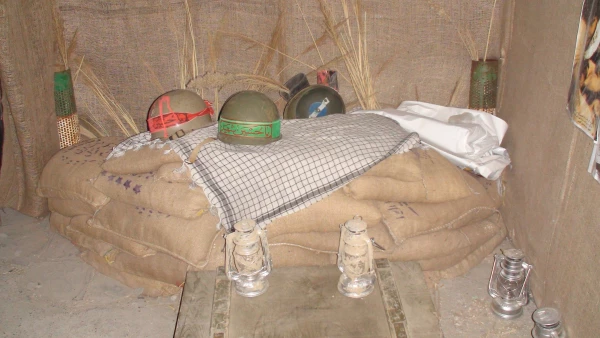 بازدید دانشجو معلمان پردیس شهید رجایی ارومیه از نمایشگاه دفاع مقدس 3