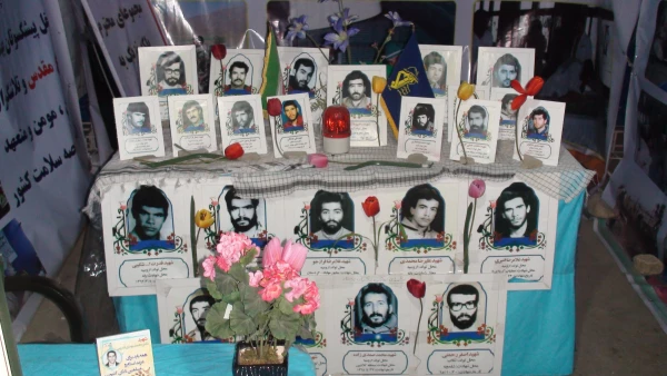 بازدید دانشجو معلمان پردیس شهید رجایی ارومیه از نمایشگاه دفاع مقدس 7