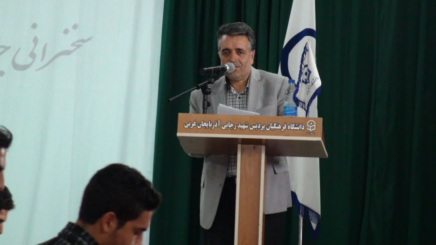 برگزاری مراسم به مناسبت عید سعید غدیر خم با حضور کلیه دانشجویان در سالن اجتماعات جدیدالاحداث 400 نفری پردیس 6