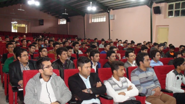 برگزاری مراسم هفته بهداشت روان در پردیس شهید رجایی 2