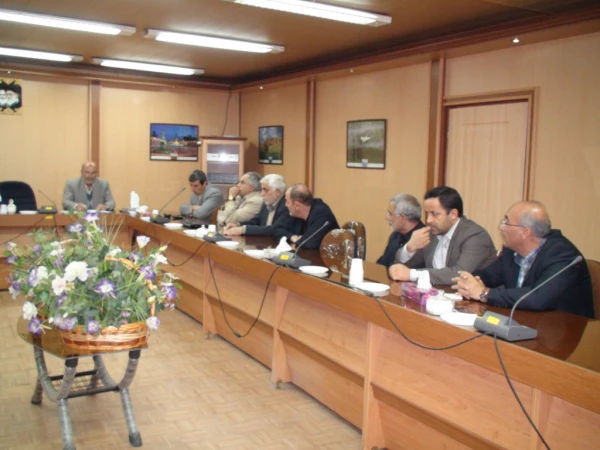 جلسه هماهنگی و وحدت رویه اساتید راهنما بعد از اولین جلسات حضور دانشجویان در مدارس 3