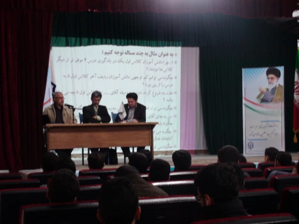 برگزاری کارگاه پژوهش  روایتی برای دانشجویان پردیس 3