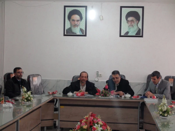 جلسه تودیع سرپرست مرکز امام خمینی (ره) سلماس و معارفه سرپرست جدید 2