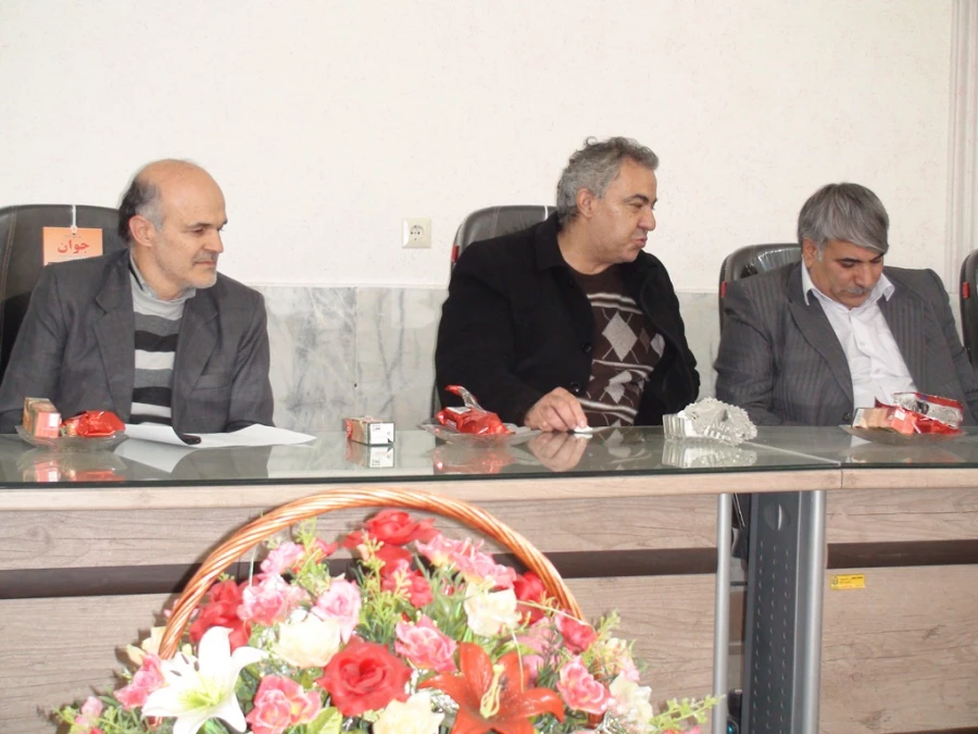 جلسه تودیع سرپرست مرکز امام خمینی (ره) سلماس و معارفه سرپرست جدید 9