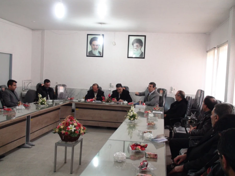 جلسه تودیع سرپرست مرکز امام خمینی (ره) سلماس و معارفه سرپرست جدید 12