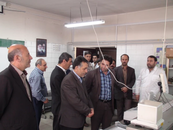 بهره برداری از دستگاههای تازه خریداری شده آزمایشگاه های پردیس شهید رجایی 3