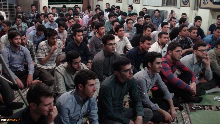 نشست صمیمی دانشجویان شرکت کننده در دوره حیات طیبه با جناب آقای دکتر جهانگیر زاده نماینده مردم ارومیه در مجلس شورای اسلامی 2