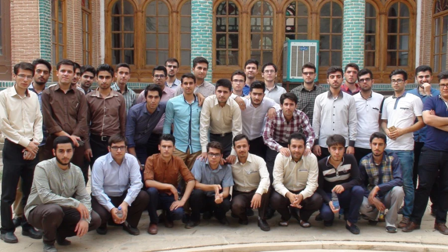 بازدید دانشجویان شرکت کننده در حیات طیبه از مکانهای تاریخی و سیاحتی ارومیه 3