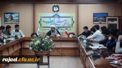 حضور حجت الاسلام و المسلمین حاج آقا مهدوی مسئول نمایندگی ولی فقیه در سپاه شهدای استان در جمع دانشجویان اردوی حیات طیبه