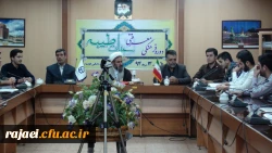 حضور حجت الاسلام و المسلمین حاج آقا مهدوی مسئول نمایندگی ولی فقیه در سپاه شهدای استان در جمع دانشجویان اردوی حیات طیبه