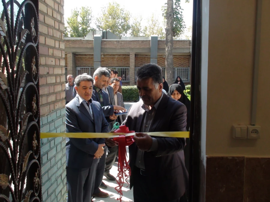 برگزاری جلسه تجلیل ازجناب آقای بابایی 

معاون توسعه مدیریت و منابع پردیس علامه طباطبایی که به درجه بازنشستگی نائل گردیده اند 5