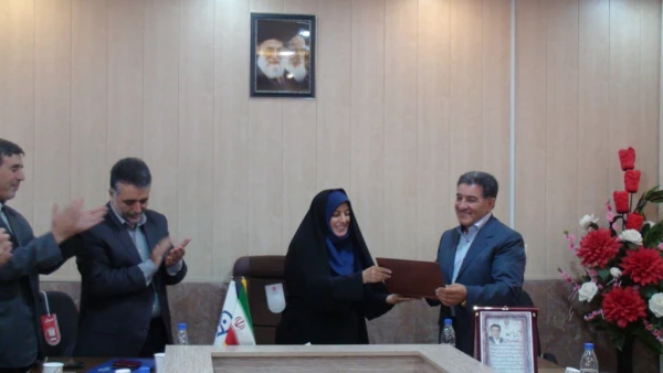 برگزاری جلسه تجلیل ازجناب آقای بابایی 

معاون توسعه مدیریت و منابع پردیس علامه طباطبایی که به درجه بازنشستگی نائل گردیده اند 6