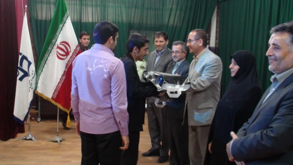 در پردیس شهید رجایی ارومیه برگزار شد

مراسم استانی گرامیداشت آغاز سال تحصیلی 95-94   2