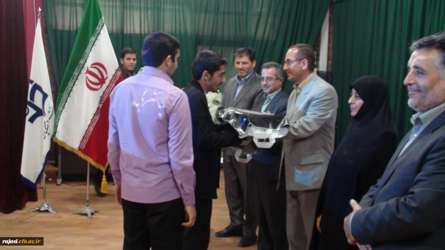 در پردیس شهید رجایی ارومیه برگزار شد

مراسم استانی گرامیداشت آغاز سال تحصیلی 95-94   2