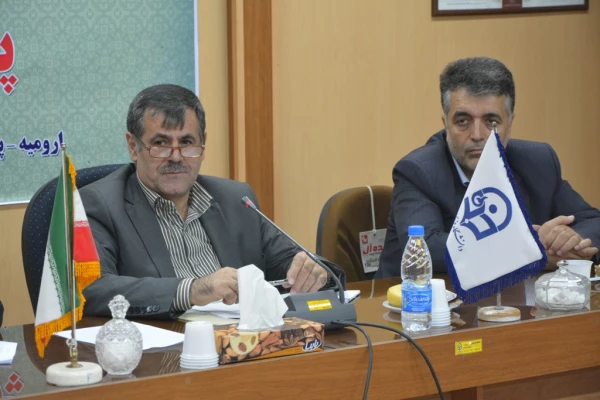 با حضور دکتر ساکی معاونت پژوهش و فن آوری دانشگاه فرهنگیان 

برگزاری جلسه هماهنگی با سرپرستان کاروانهای استانی دانشجویان پژوهشگر 7