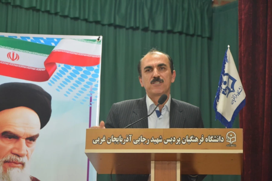 برگزاری جلسه اختتامیه دومین همایش پویش دانشجویان دانشگاه فرهنگیا ن