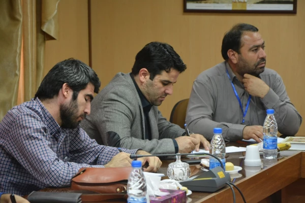 دکتر ساکی معاون پژوهش و فن آوری دانشگاه فرهنگیان در نشست خبری اعلام کرد:

همایش دو روزه  نخبگان  پژوهشی دانشگاه فرهنگیان کشوردرارومیه برگزار می گردد 4