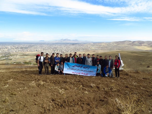 به همت کانون کوهنوردان

برگزاری اردوی کوهپیمایی به مقصد کوه سیر ارومیه
 4