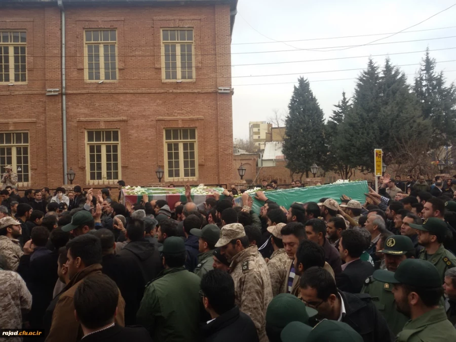 تشییع پیکر پاک و مطهر دو تن از شهیدان مدافع حرم استان آذربایجان غربی 2