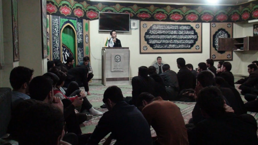 برگزاری تریبون آزاد با موضوع شاخص های کاندیدای اصلح مجلس شورای اسلامی 3