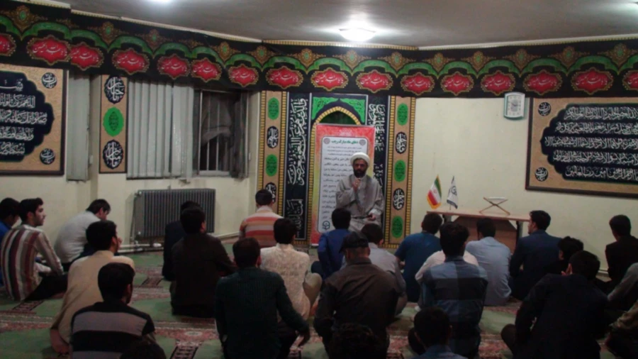 برگزاری مراسم عزاداری شب شهادت امام هادی (ع)