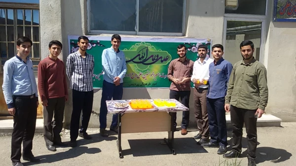 به همت بسیج دانشجویی : 

پخش شیرینی و شربت به مناسبت میلاد با سعادت امام علی (ع)
 2