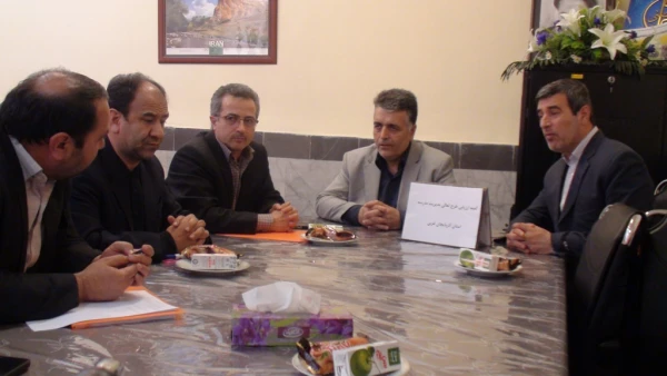 جلسه کمیته ارزیابی طرح تعالی مدیریت مدرسه استان آذربایجان غربی