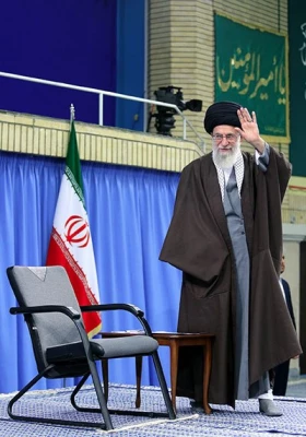 دیدار 60 نفر از دانشجو معلمان استان با مقام عظمای ولایت بمناسبت هفته معلم 5