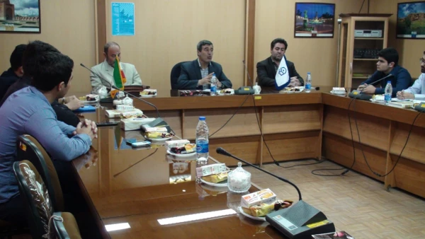 برگزاری جلسه هم اندیشی آموزشی در هفته آموزش 2