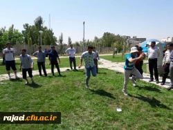 شرکت مهارت آموزان در اردو و برگزاری مسابقات ورزشی و تفریحی با اهدا جایزه به برندگان در مجتمع امام علی (ع)