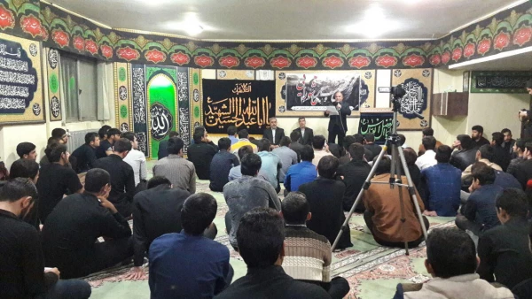 برگزاری محفل شب شعر عاشورایی