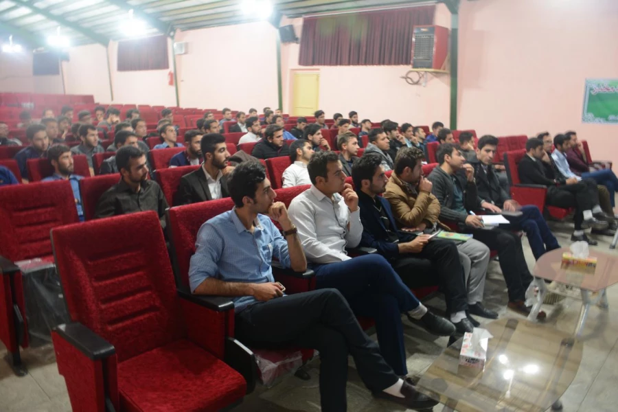 برگزاری کارگاه آموزشی فضای مجازی ؛ فرصت ها و تهدیدها