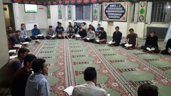 برگزاری جلسات هیئت قرآنی پردیس (تالیان نور ) 2