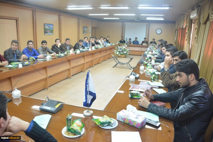 برگزاری کارگاه آموزشی اقتصاد مقاومتی 2