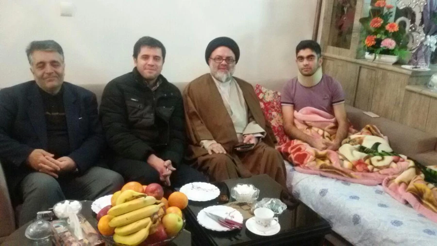 عیادت مسئولین دانشگاه فرهنگیان از مصدومین سانحه رانندگی معلمان عزیز منطقه صومای برادوست 5