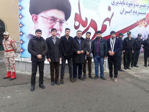 حضور پرشور دانشجویان پردیس در مراسم گرامیداشت 9 دی 4