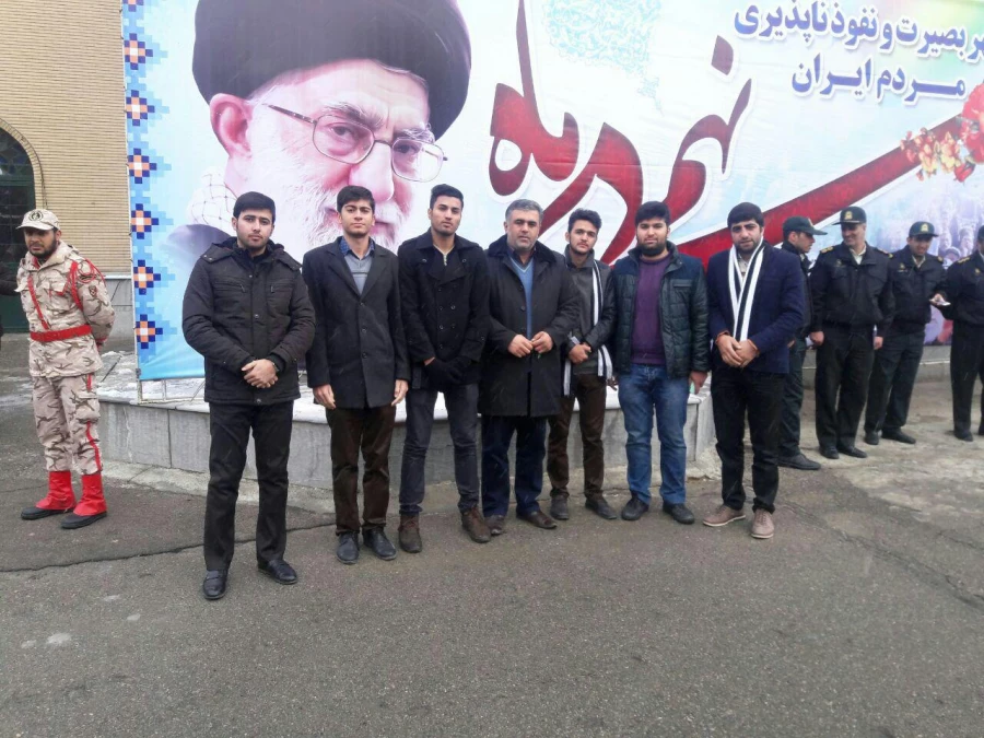 حضور پرشور دانشجویان پردیس در مراسم گرامیداشت 9 دی 4