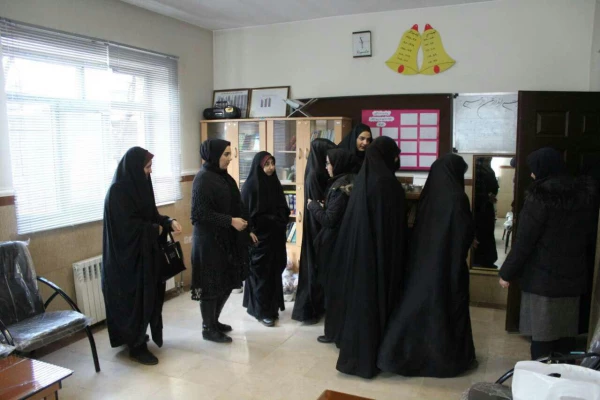 در اقدامی خیرخواهانه توسط حوزه بسیج دانشجویی:

 کمک به دانش آموزان مناطق محروم ارومیه در آستانه شب یلدا
 2