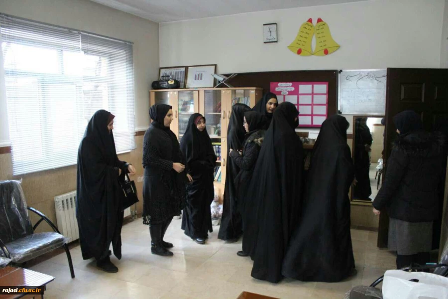 در اقدامی خیرخواهانه توسط حوزه بسیج دانشجویی:

 کمک به دانش آموزان مناطق محروم ارومیه در آستانه شب یلدا
 2