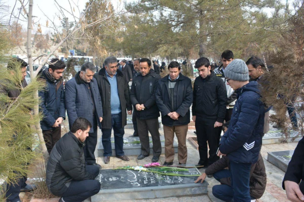 غبارروبی از مزار شهدای عالی مقام به مناسبت دهه فجر 5