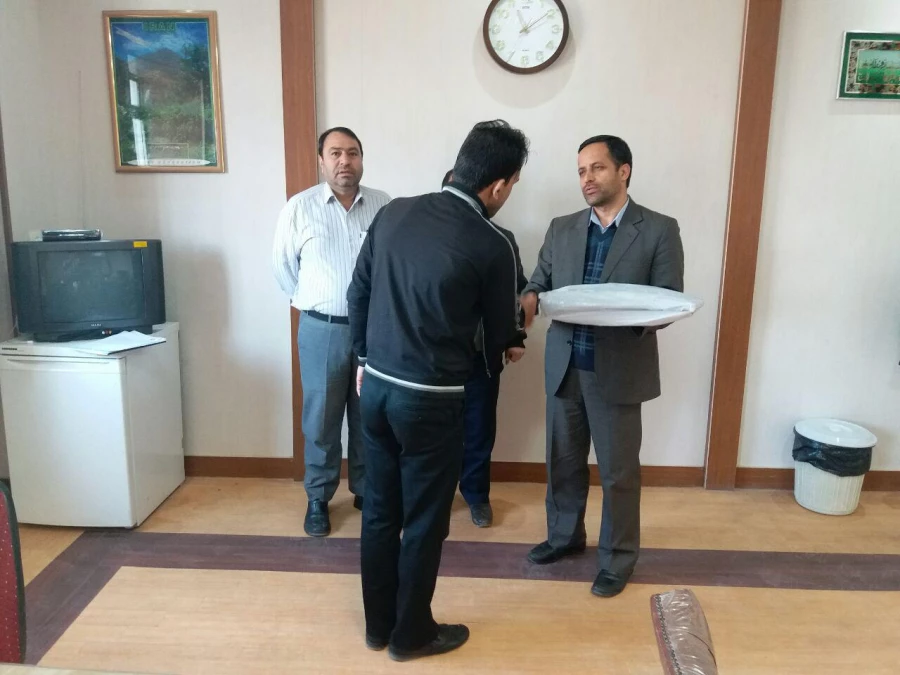 تقدیرمعاون آموزشی وتحصیلات تکمیلی پردیس شهیدرجایی ارومیه

از همکار تلاشکر جناب آقای حبیبی