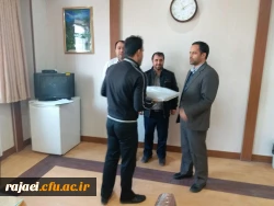 تقدیرمعاون آموزشی وتحصیلات تکمیلی پردیس شهیدرجایی ارومیه

از همکار تلاشکر جناب آقای حبیبی 4